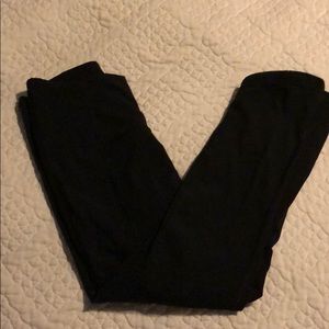 Lululemon size 4 meshed pants